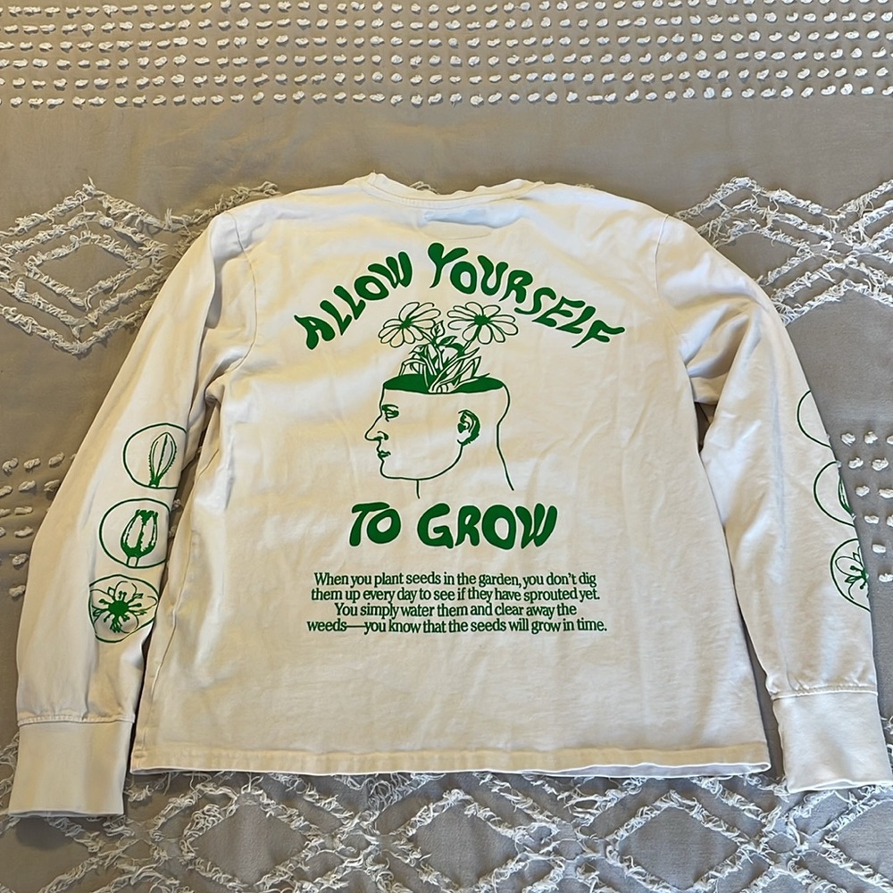CHNGE Urban Outfitters Self Care Allow Yourself to Grow long sleeve size small - Picture 6 of 9
